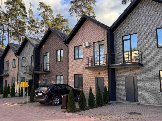 Акційна ціна на готовий Таунхаус в Лісовій Бучі, 100м2 за 72500$ Буча