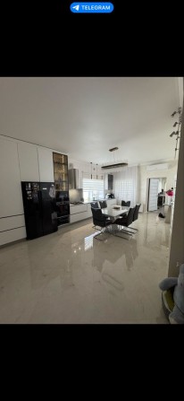 Продам 2 этажный дом на Петровке - фото 1