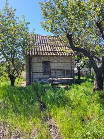 Дача с/т Восток участок с домиком - фото 1