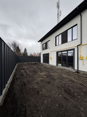 Продаж Таунхауса Газ район Набережної - фото 1