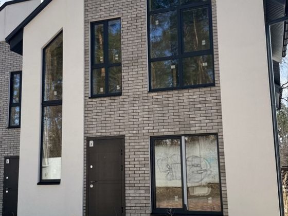 Продам таунхаус з частковим ремонтом! 80 м2, поряд 3 школа Ирпень