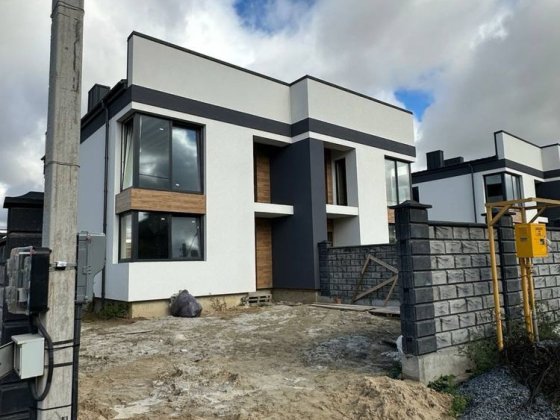 Елітний котедж від власника район Щасливого Рівне