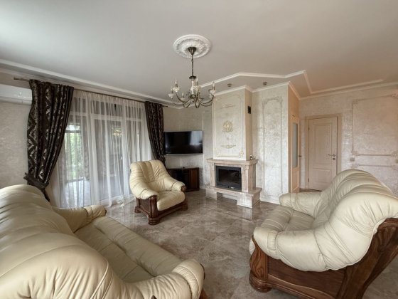 Будинок Буча з ремонтом Елітний район Буча