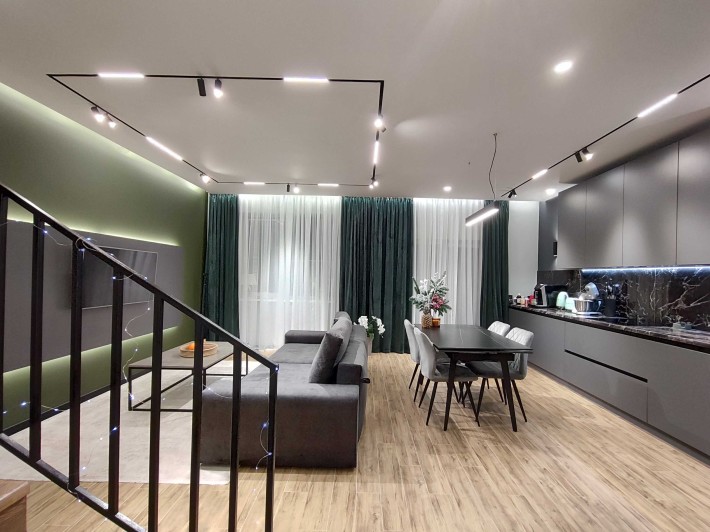 Дуплекс з КРУТИМ ремонтом. Без комісії. - фото 1