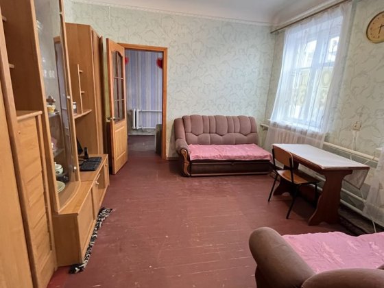 Продам  1/2 частину будинку з окремим двором Суми