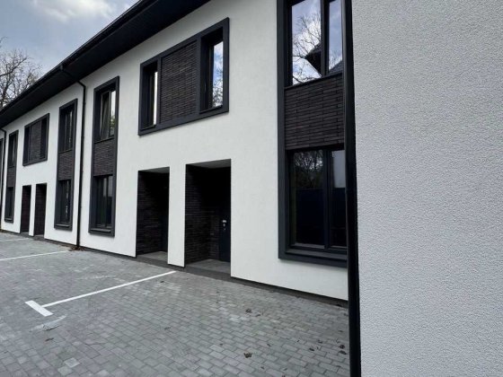 Таунхаус в топовій локаціі м.Ірпінь  ( парк НЕЗНАЙКО) Ирпень