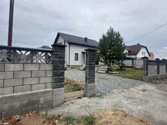 Будино за Авторинком Ровно