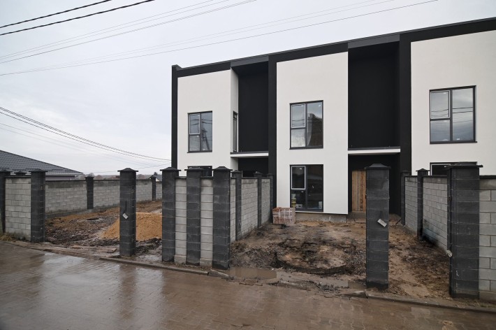 Котедж (троян) масив Волошковий - фото 1