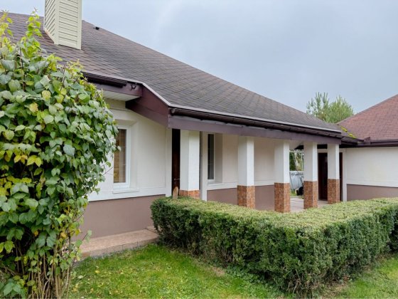 3-кімнатний будинок біля міста! 100м2, 25 сот землі Ровно