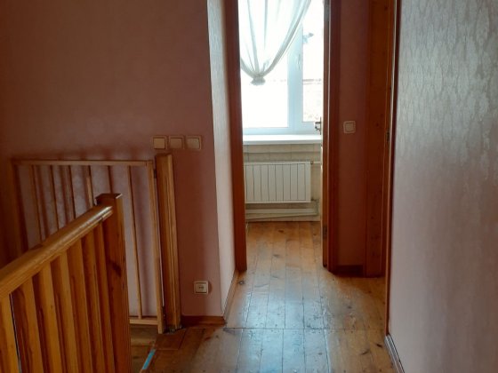 Дом с балконом в центре Суми