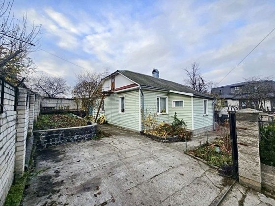 ₴Продаж Будинок місто 4 кім Ровно