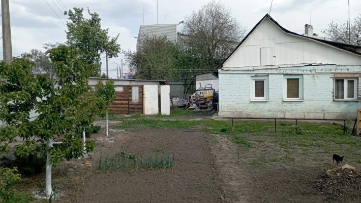 Частина будинку з земельною ділянкою 4 сотки./ код 8050 - фото 1