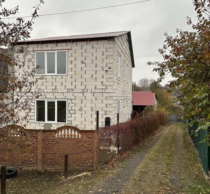 Приватний будинок в районі 1-ї міської лікарні - фото 1