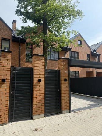 85000$ Таун з окремим двориком! Центр Ірпеня! - фото 1