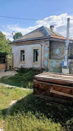 Окремий будинок зі зручностями у Вакуленцях - фото 1