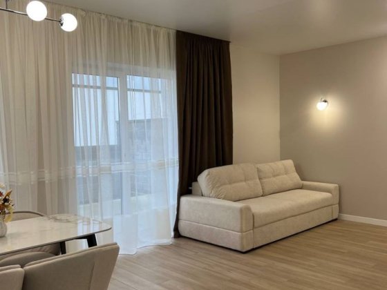 Продаж котеджу з ремонтом! Масив Макарова! Міські комунікації! Ровно