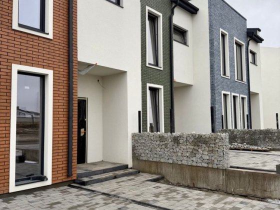 Котеджне містечко з міськими комунікаціями по супер ціні!