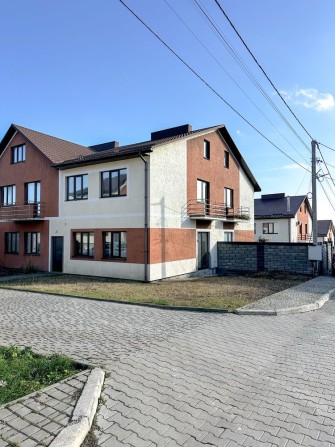 ПРОДАЖ! Таунхаус виконаний по дизайн проєкту | масив Стрілецький - фото 1