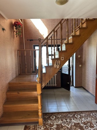 Продаж  великого будинку 2 поверхи - фото 1