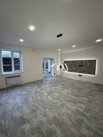 Продаж Таунхаус  124 м2 з ремонтом. Тераса 67 м2 на даху!  в м. Ірпінь - фото 1