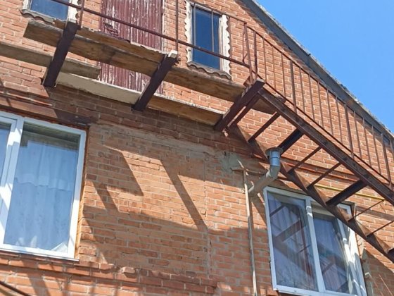 Продам капітальний будинок. Яківці Полтава