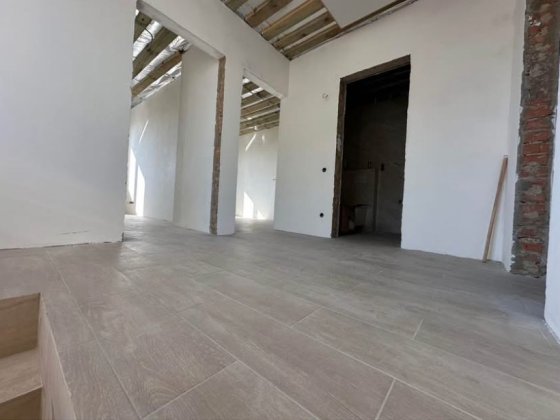 Котедж з міськими комунікаціями і ремонтними роботами. Країна Мрій Ровно