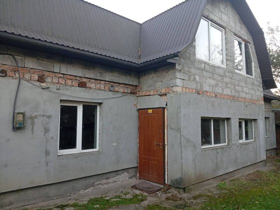 Продам будинок по вул Дрогобицький. Чернівці