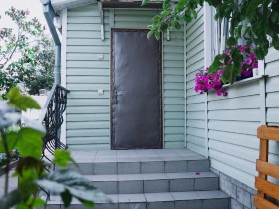 Продам будинок у тихому районі міста! Рівне