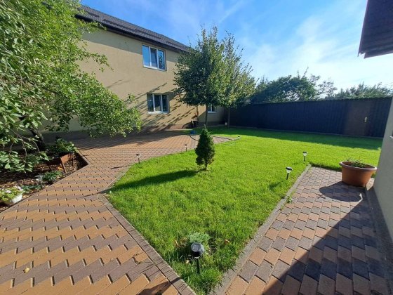 Продаж будинку вул. Лютнева  Бортничі Дарницкий р-н Киев