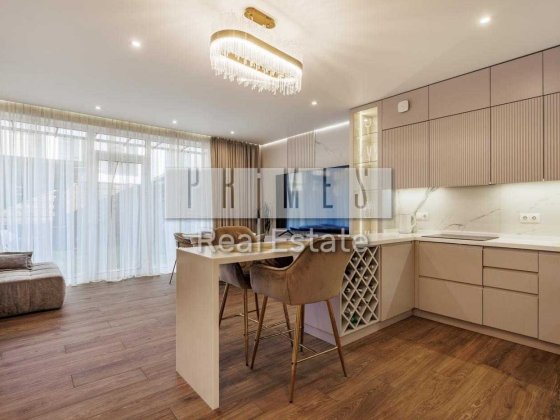 Продаж / Таунхаус / 163 м2 / Дарницький район / вул. Центральна Киев