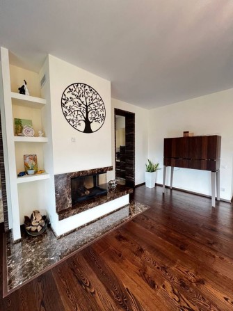 Елітний будинок в районі Мелроуз - фото 1