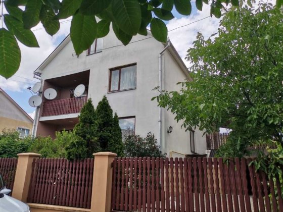 Будинок в м. Ужгород район Доманинці Ужгород