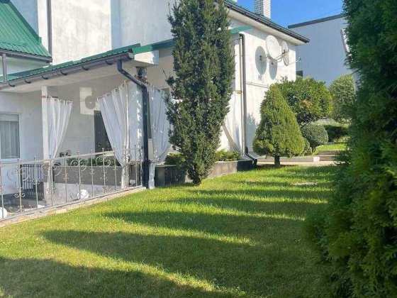 Продається будинок у чудовій локації Ужгород