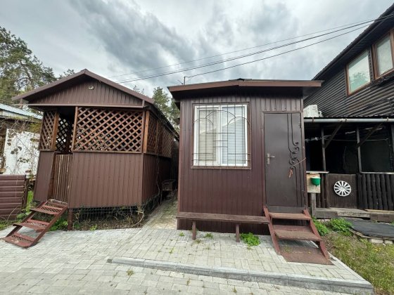 Будиночок біля води Черкассы