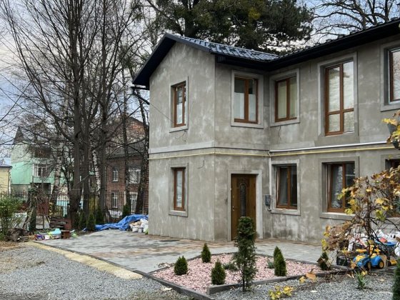 Продаж! Будинок в центрі, вул. Українська Чернівці