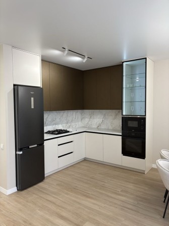 Продаж сучасного котеджу з  якісним ремонтом! - фото 1