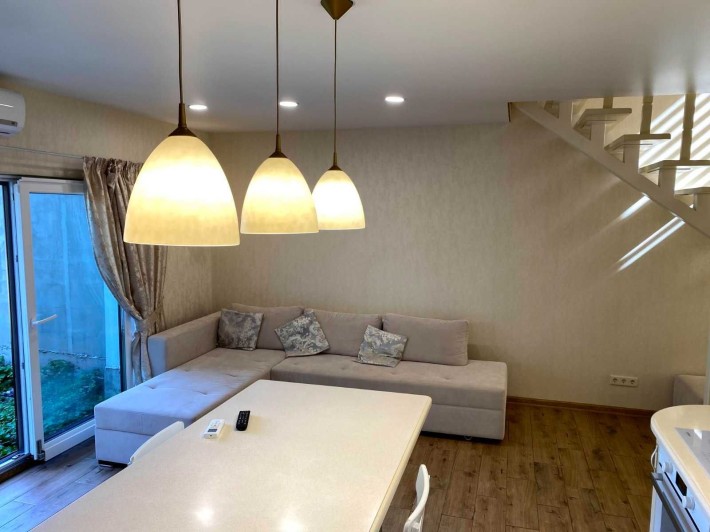 Ваш новий дім на Руставі - фото 1