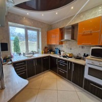 Продаж будинку. Мікрорайон Ювілейний. Заходь і живи! Кривий Ріг