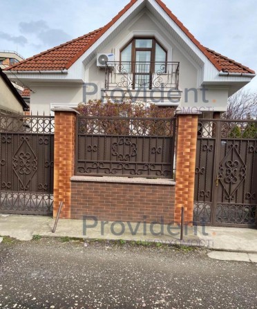 Продається будинок, центр, р-н вул. Швабська - фото 1