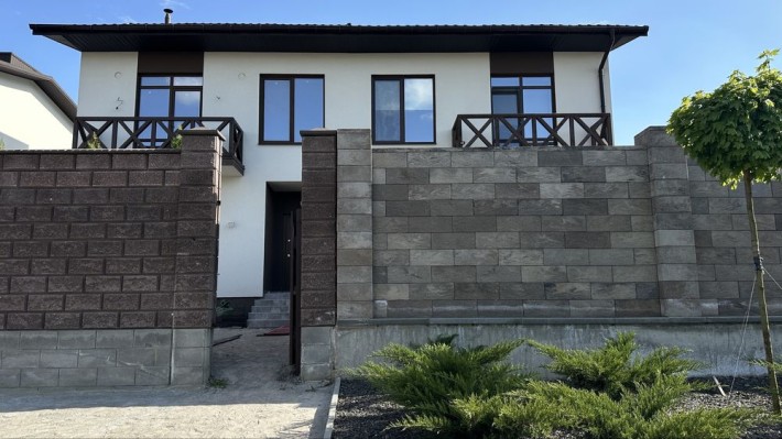 Котедж- двоян район Екватора - фото 1