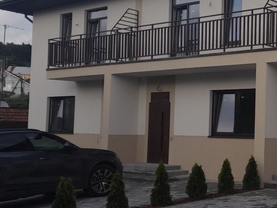 Котедж, дуплекс, таунхус Ужгород