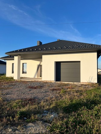 4-кімнатний окремий будинок біля зоопарку!міські комунікації, є газ!!! - фото 1