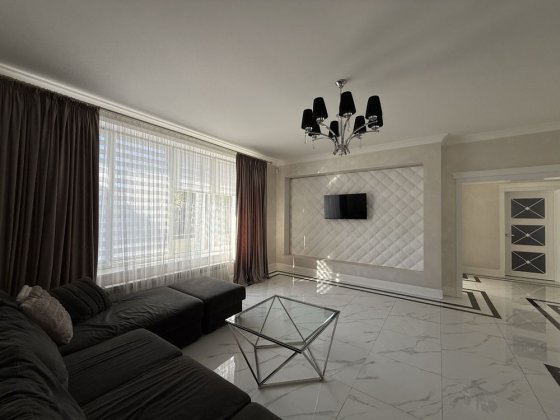 Терміновий продаж будинку, р-н Автодрому. Ровно