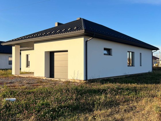 Елітний будинок у престижному масиві Грін Хілз Ровно