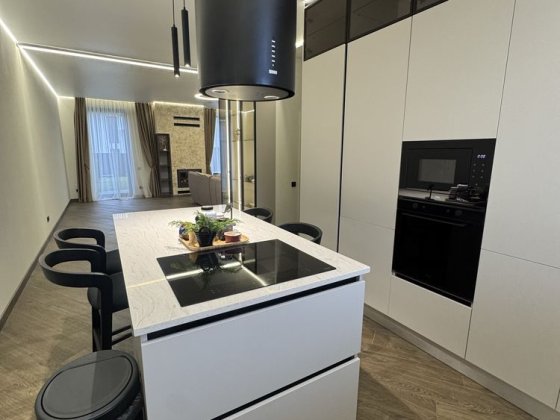 Продаж котеджу по вул. Запорізька Ужгород