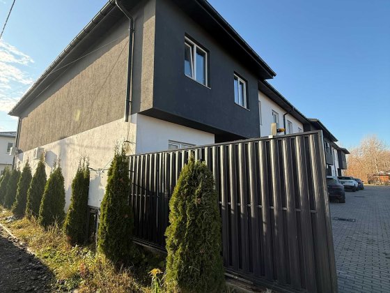 Без% продаж таунхаусу КМ Щасливий Щаслива Осокорки Славутич Киев