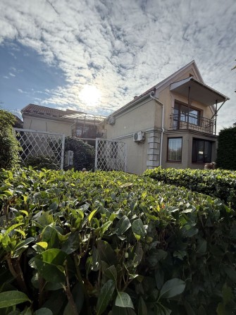 Будинок на Загорській. Під житло або комерцію. - фото 1