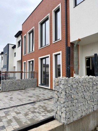 Продам вишуканий котедж з міськими комунікаціями. Р-н Щасливе - фото 1