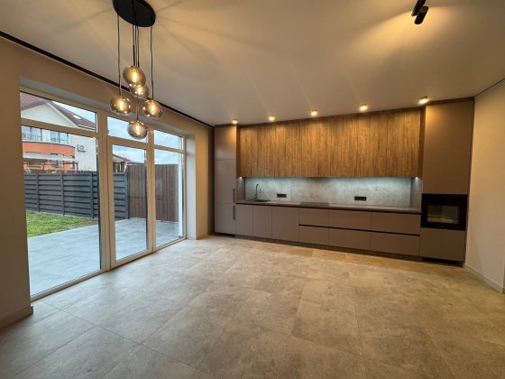 Таунхаус (від забудовника) 110м² та 2сотки 7км до м. Славутич Осокорки Киев