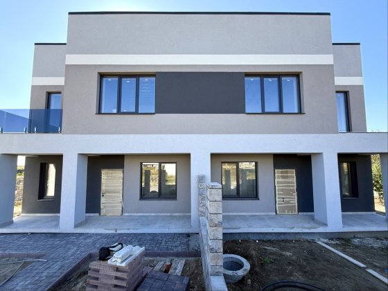 Продаж котеджу в «Family Yard» Рівне